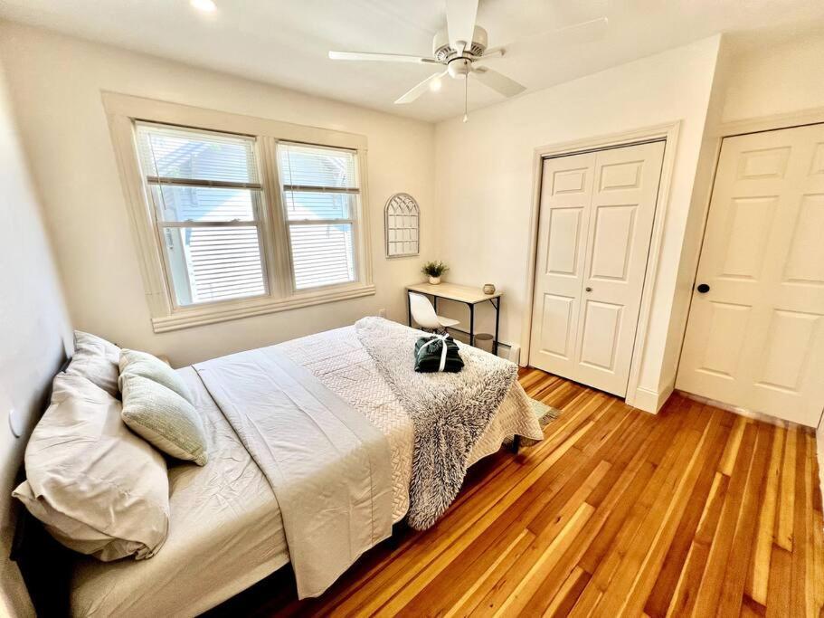 Modern - 3 Bedrooms, 2 Bathrooms Apartamento